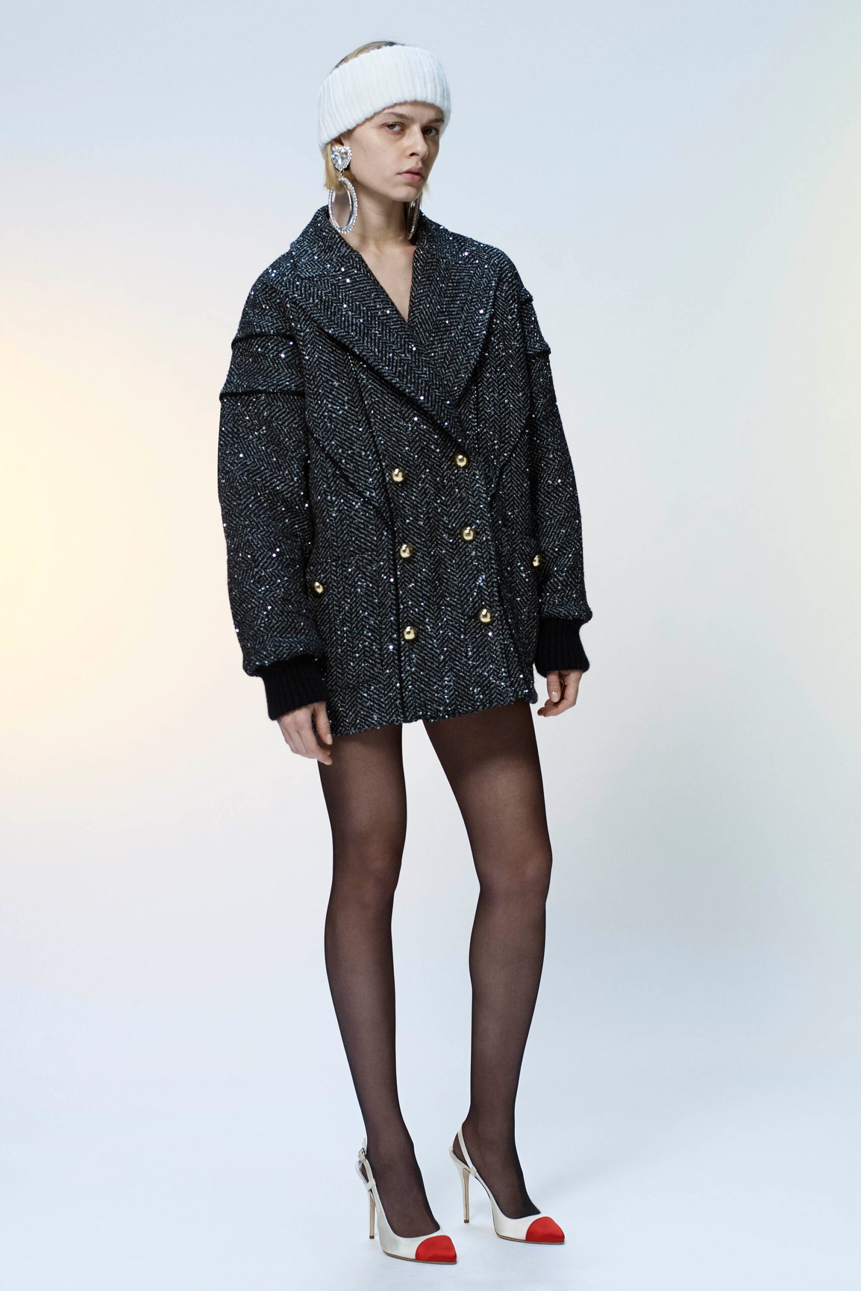black cotton long-sleeve collared relaxed buttoned layered jacket