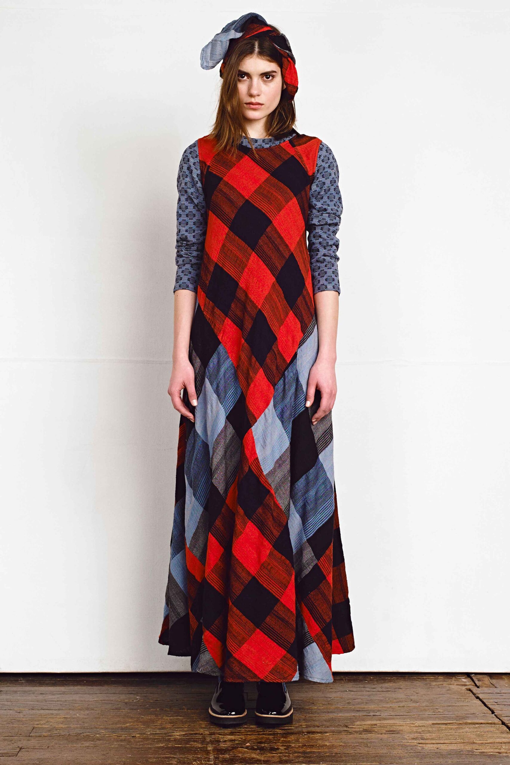 plaid maxi dress with hat
