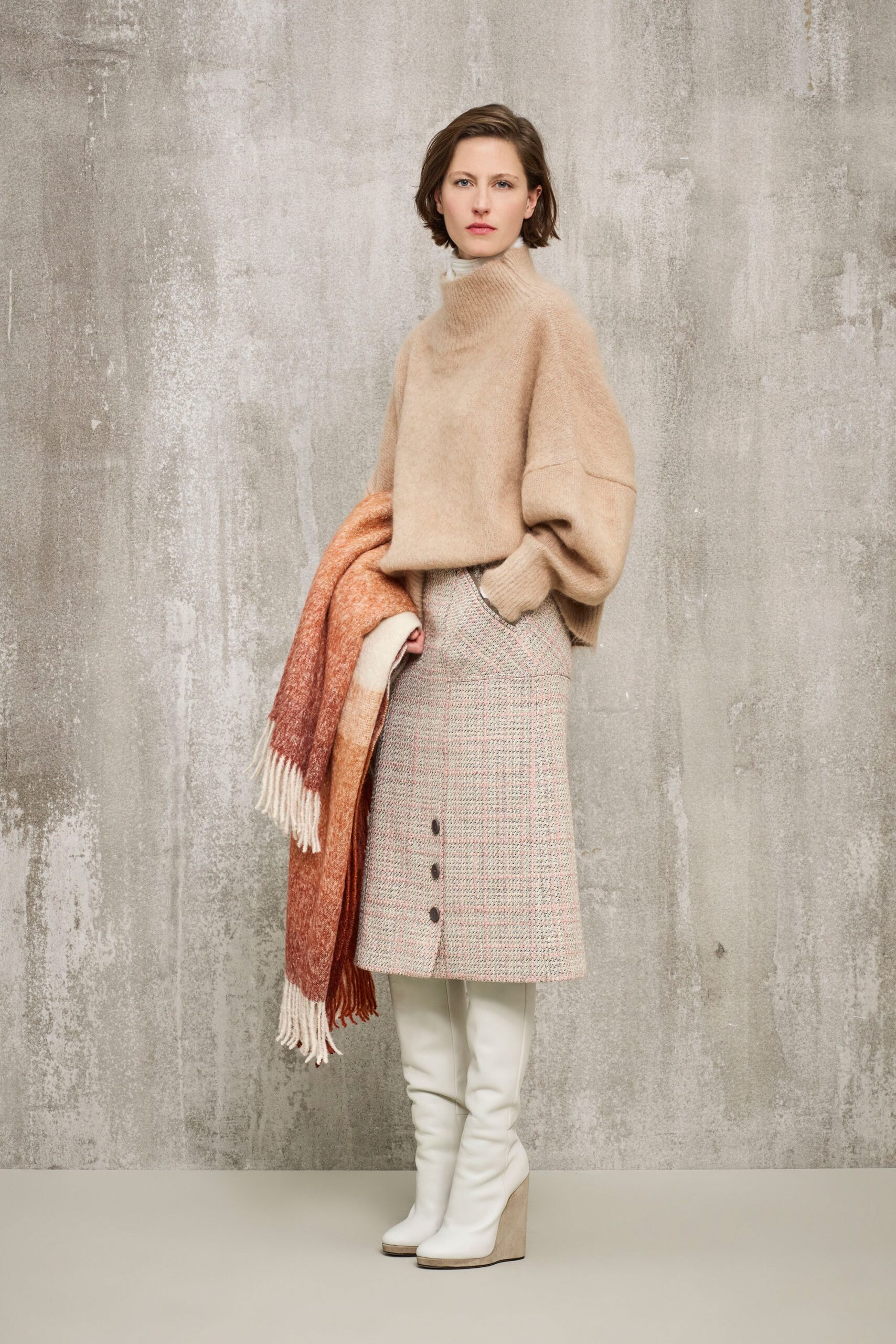 beige oversized sweater with gray pencil skirt