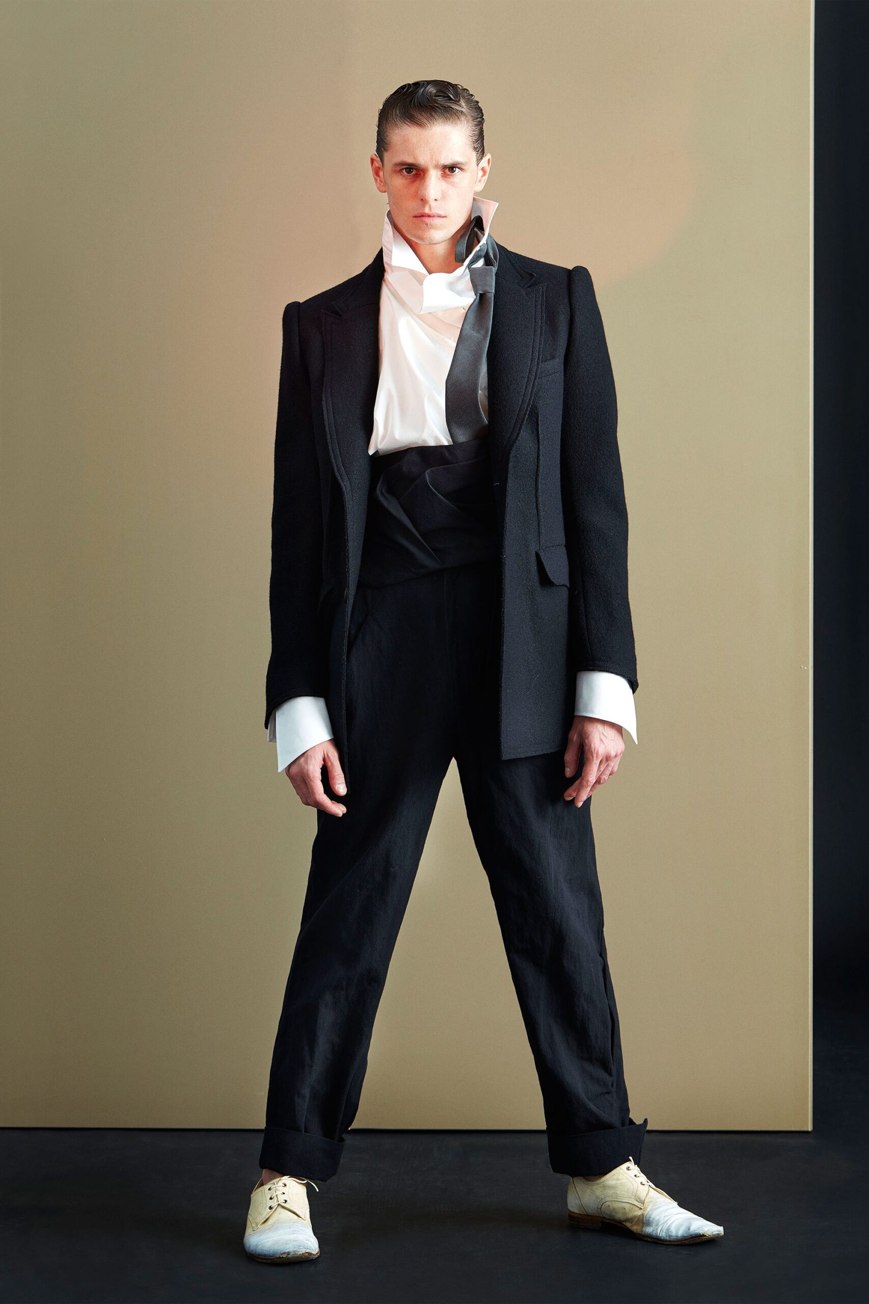 black tailored blazer with white shirt