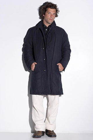 black cotton long-sleeve collared relaxed buttoned pockets coat