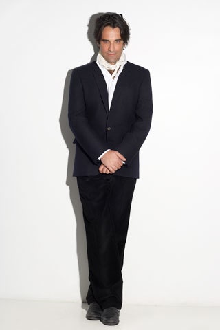 black blazer white shirt relaxed pants