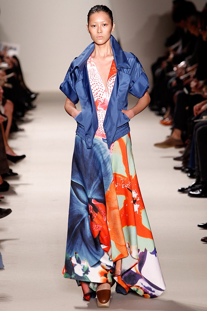 multi silk sleeveless v-neck fitted flared flowing dress