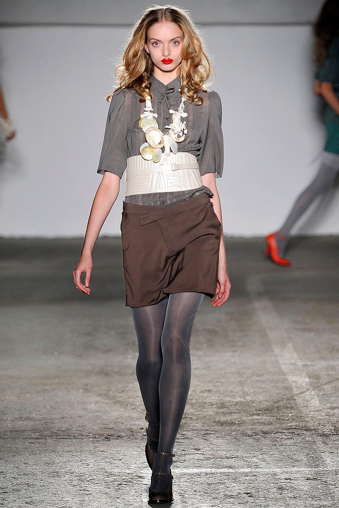 gray fitted blouse with brown skirt