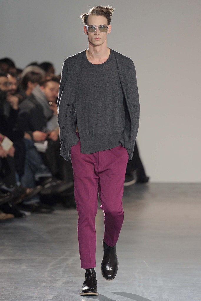 gray wool sweater with purple pants