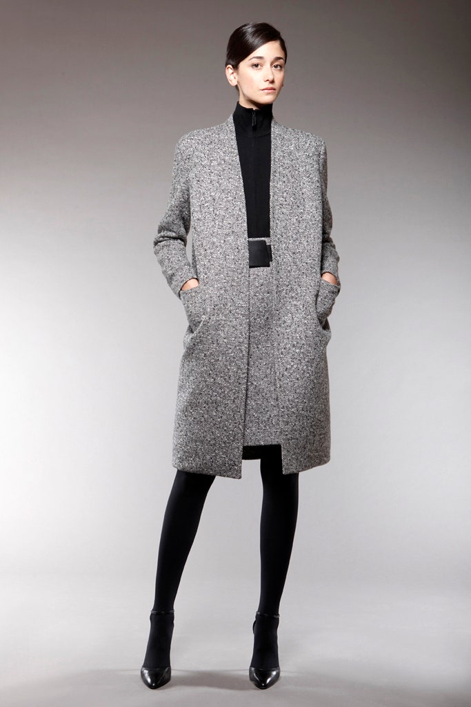 gray wool long-sleeve collared relaxed pockets coat
