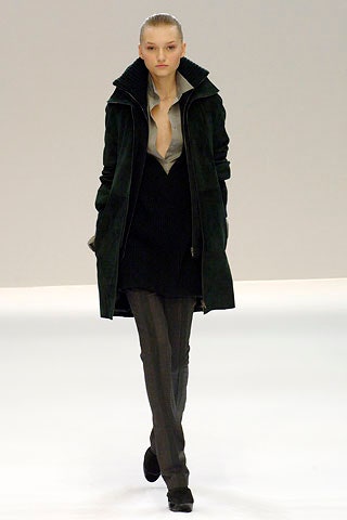 black suede long-sleeve collared fitted zippered coat