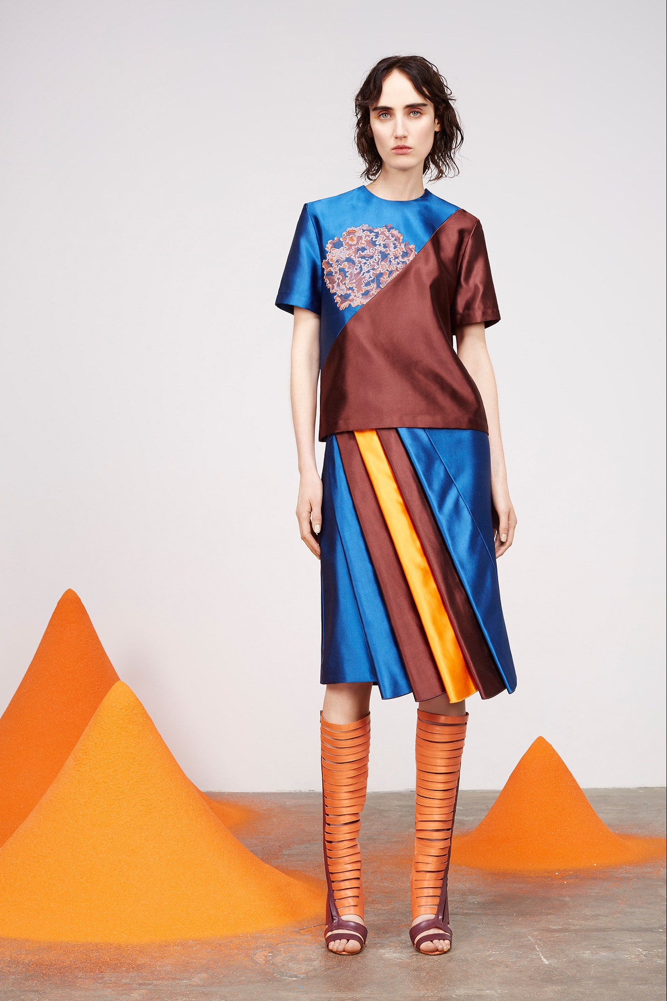 blue and brown silk top with pleated skirt