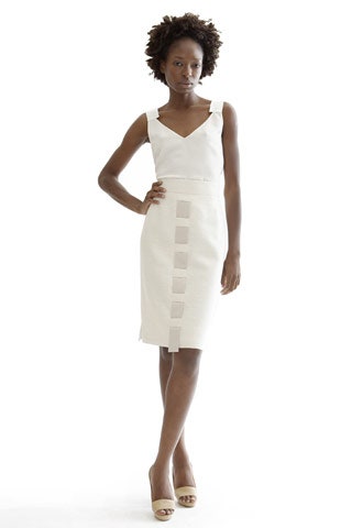 white fitted sleeveless dress