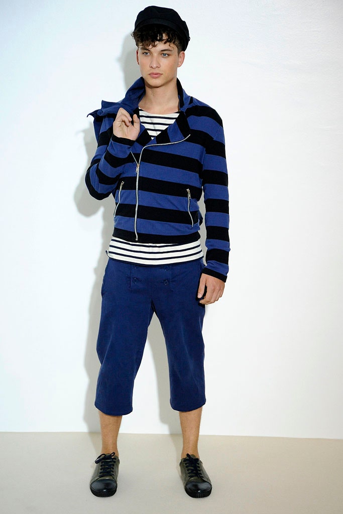 blue striped hoodie with shorts