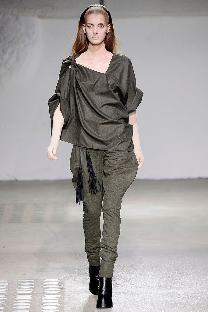 green cotton sleeveless v-neck relaxed draped top