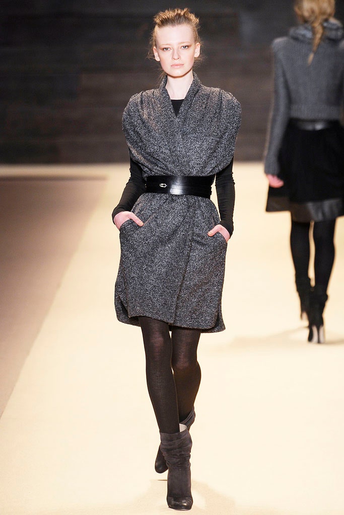 gray wool long-sleeve collared relaxed draped belted coat