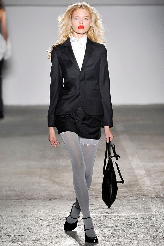 black tailored blazer with shorts