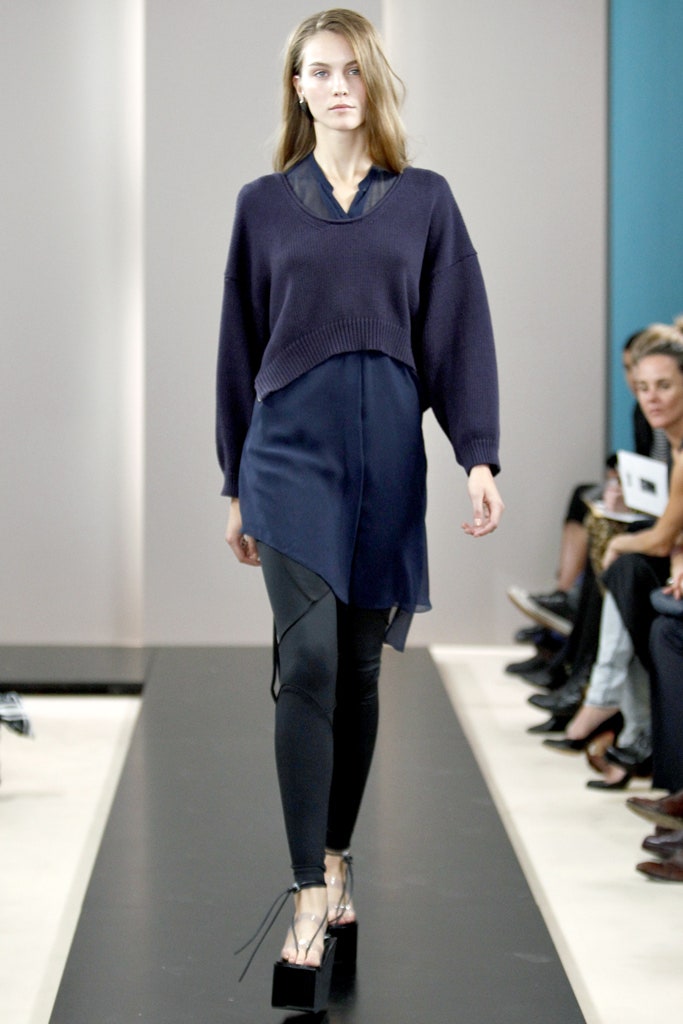navy oversized sweater with leggings