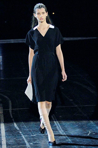 black relaxed midi dress