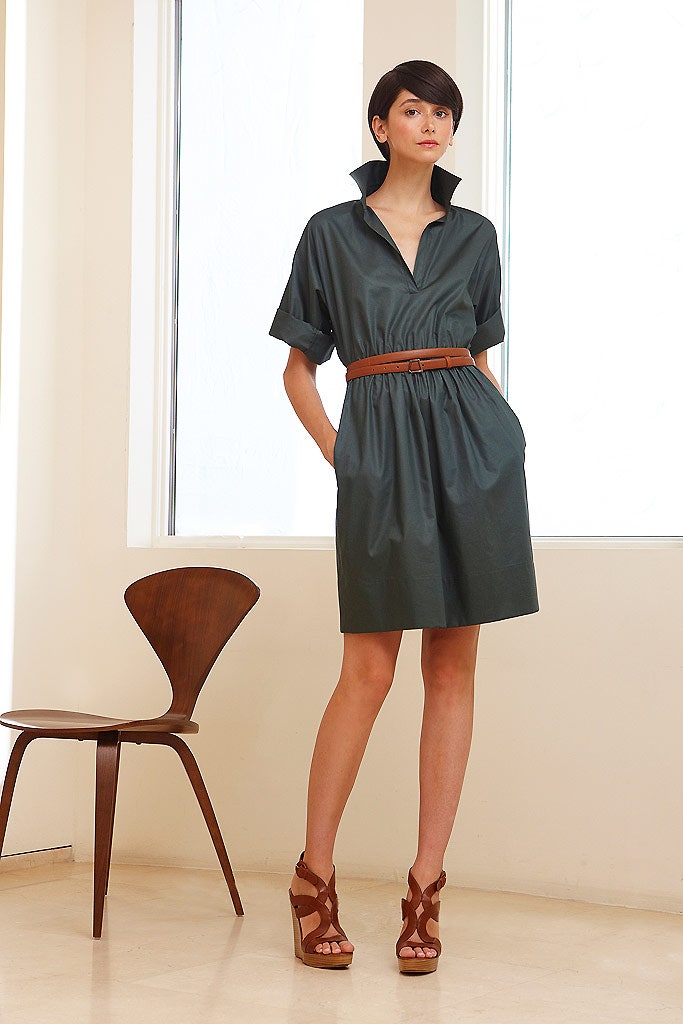 green relaxed short-sleeve dress