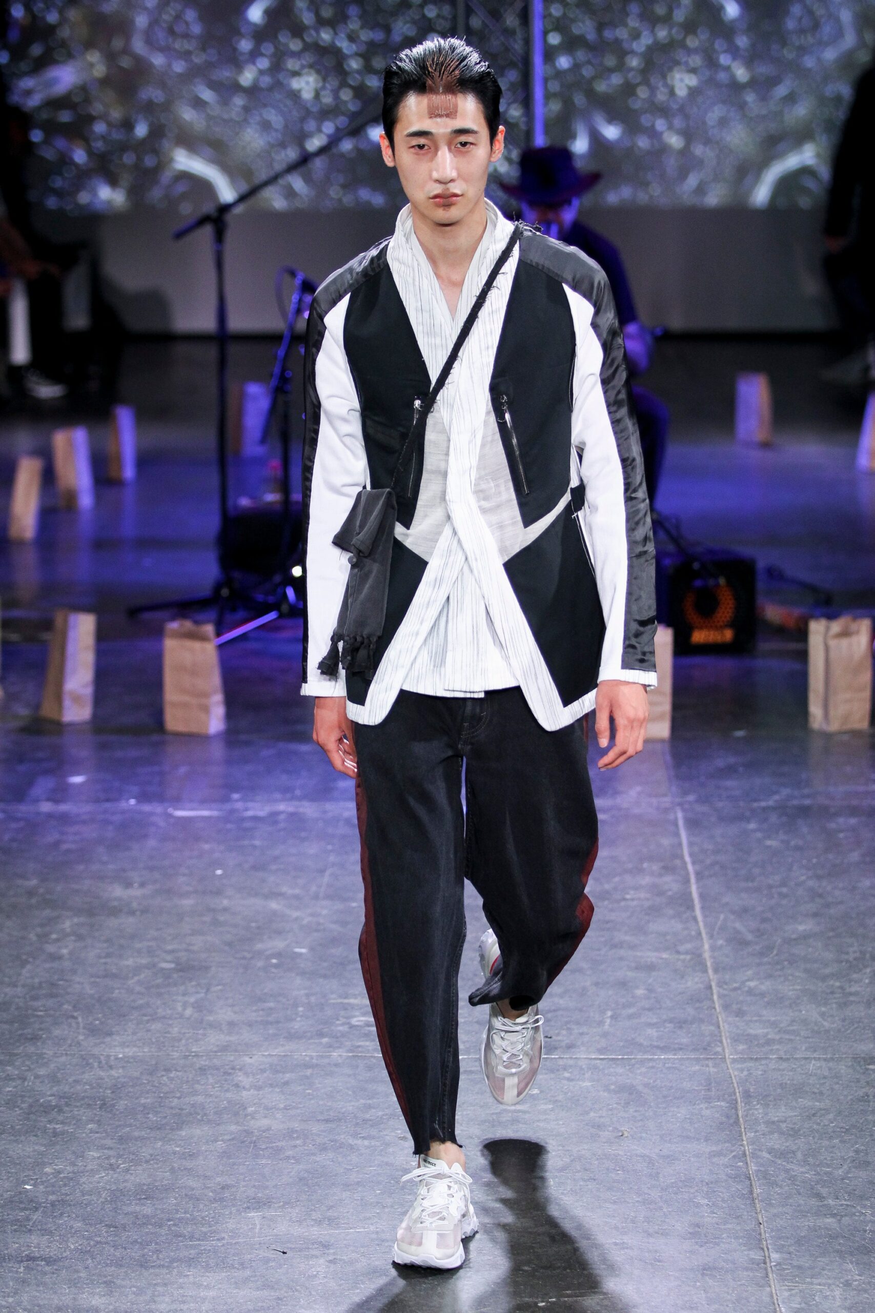 black and white relaxed jacket outfit