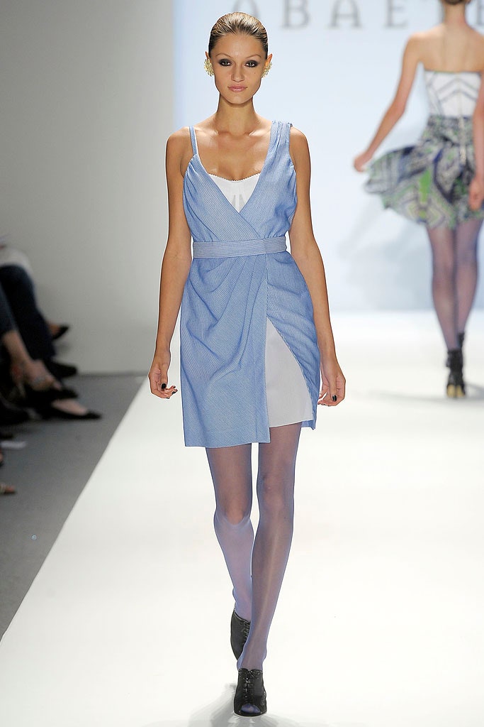 blue fitted sleeveless dress