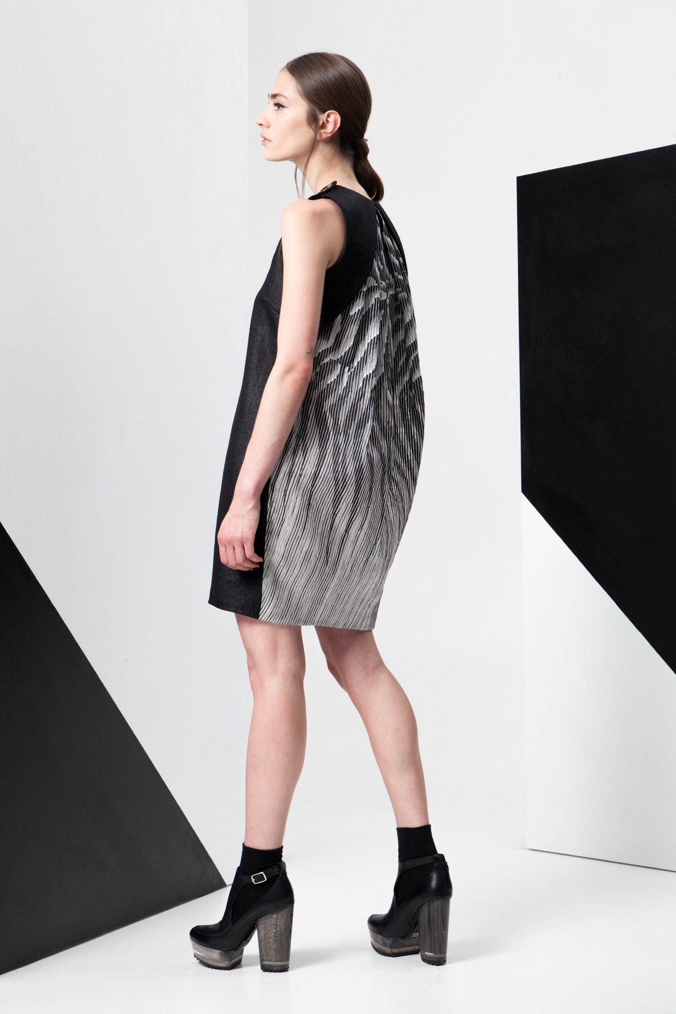 black and white pleated mini dress