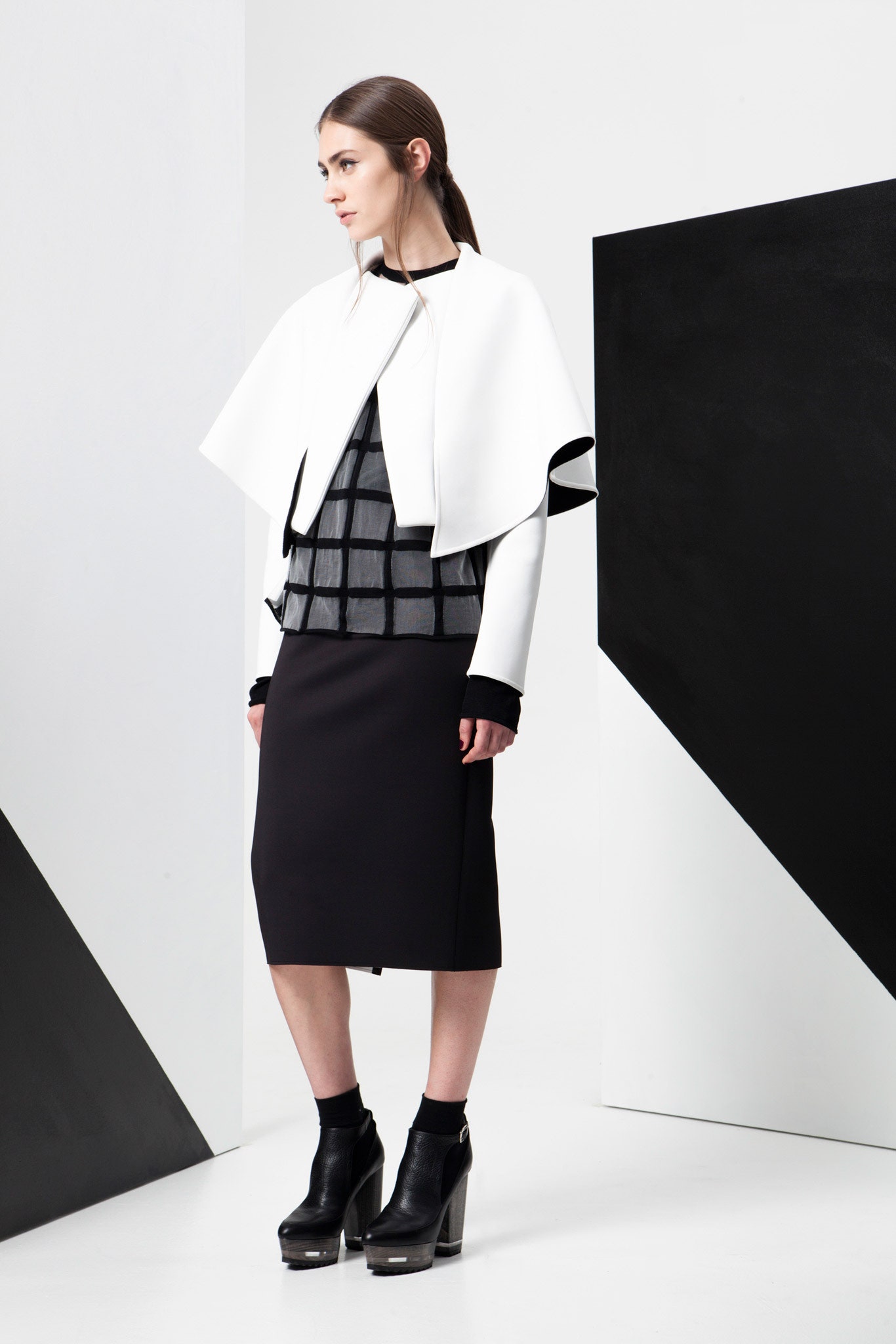 white cotton long-sleeve collared structured layered cape