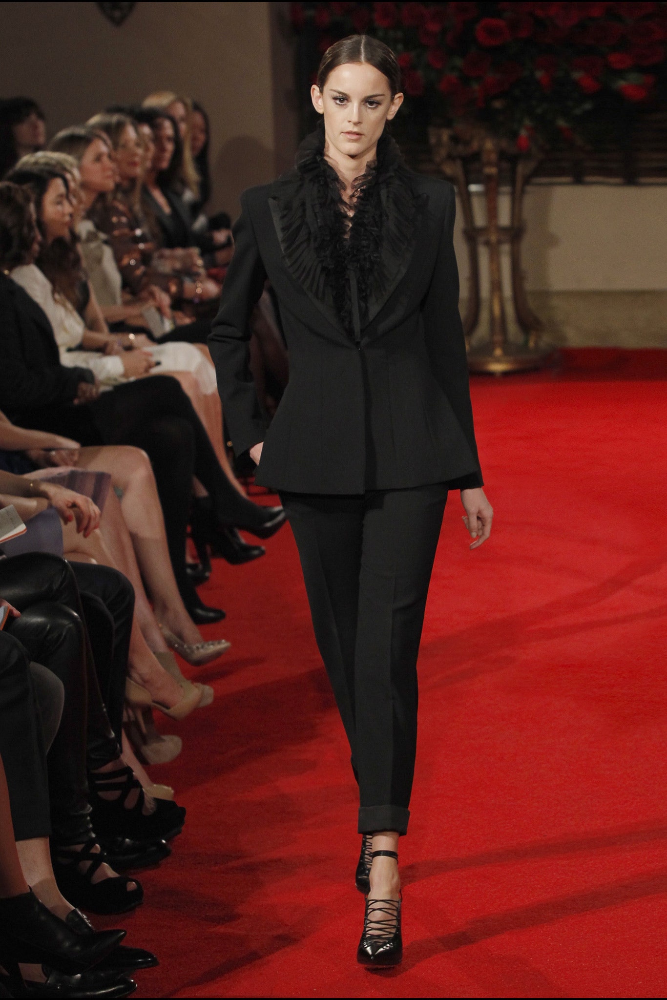 black wool long-sleeve collared tailored ruffled blazer