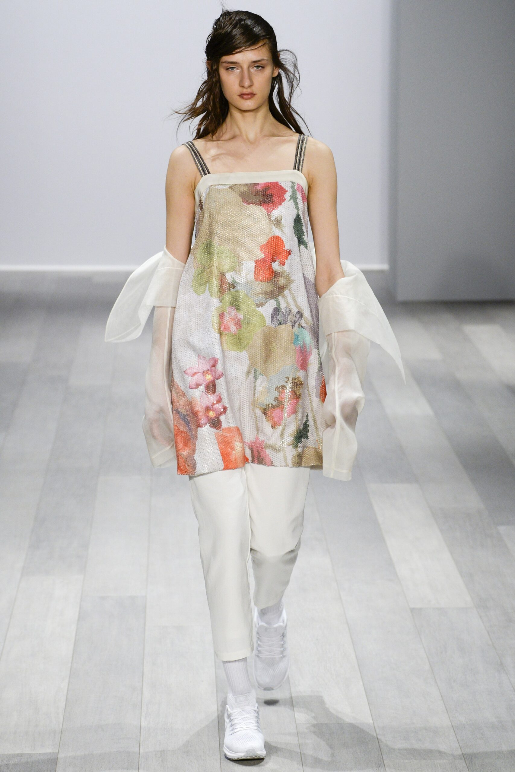 white multi-colored sleeveless top