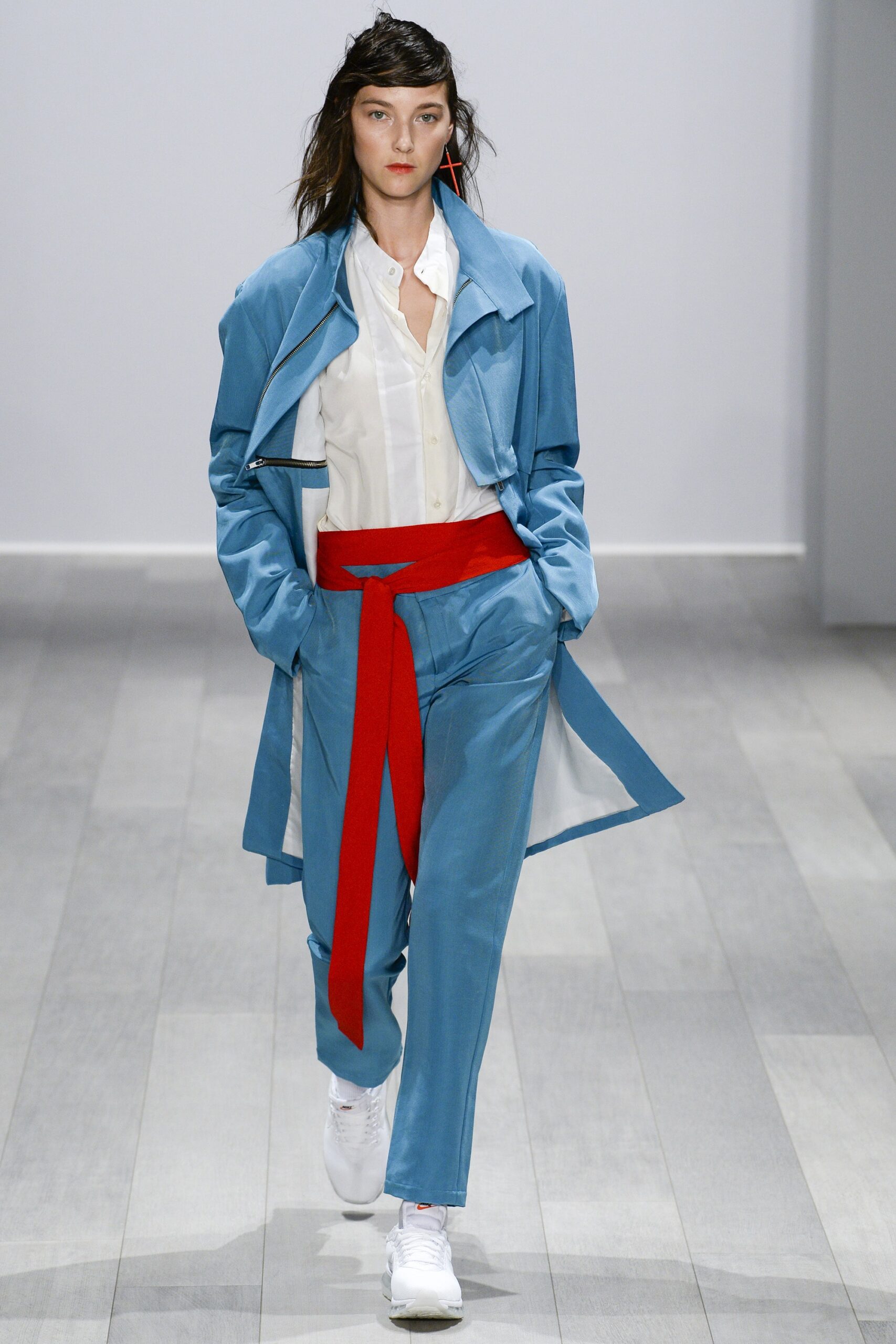 blue cotton long-sleeve collared relaxed buttoned trench