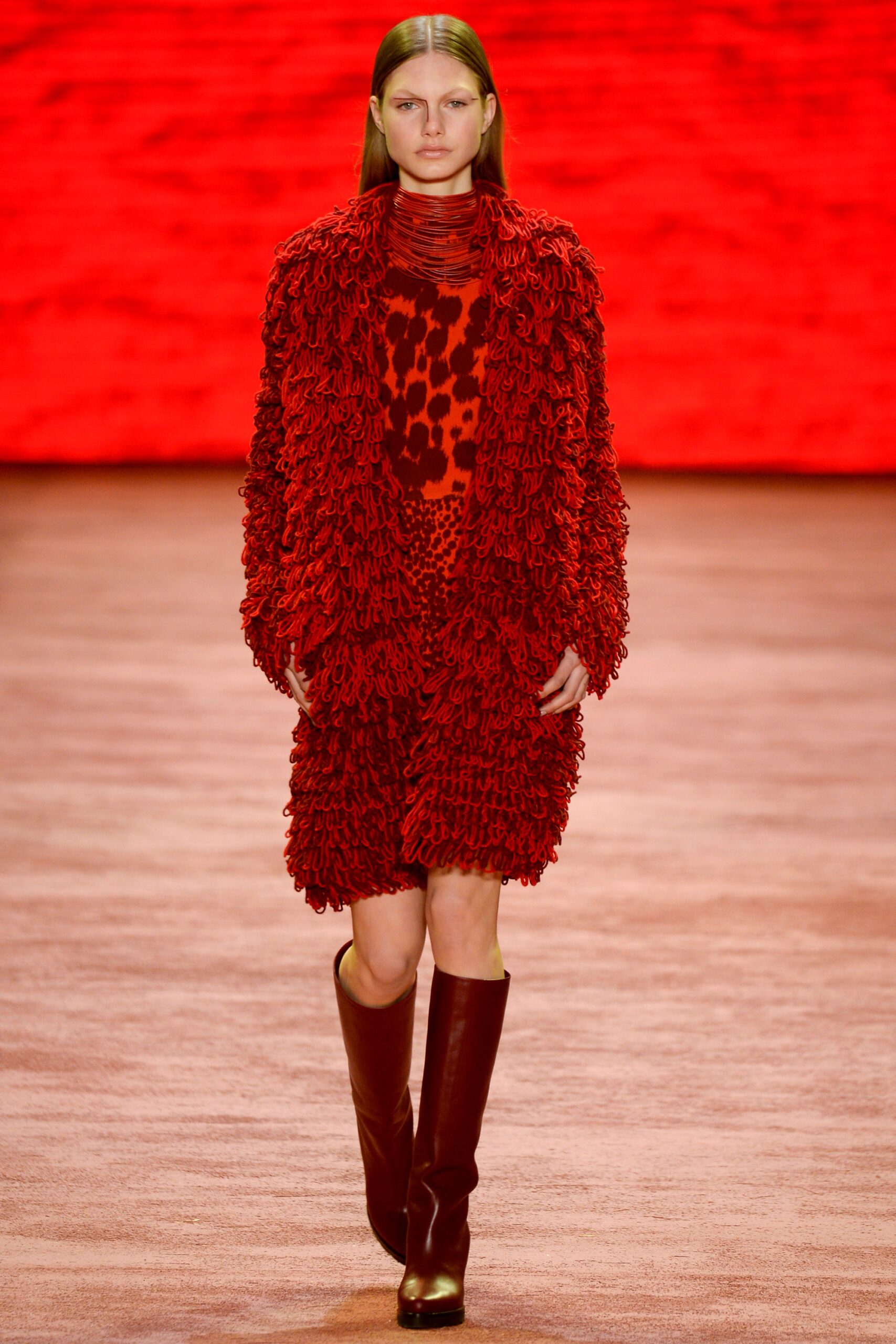 red wool long-sleeve high-neck relaxed fringed short coat