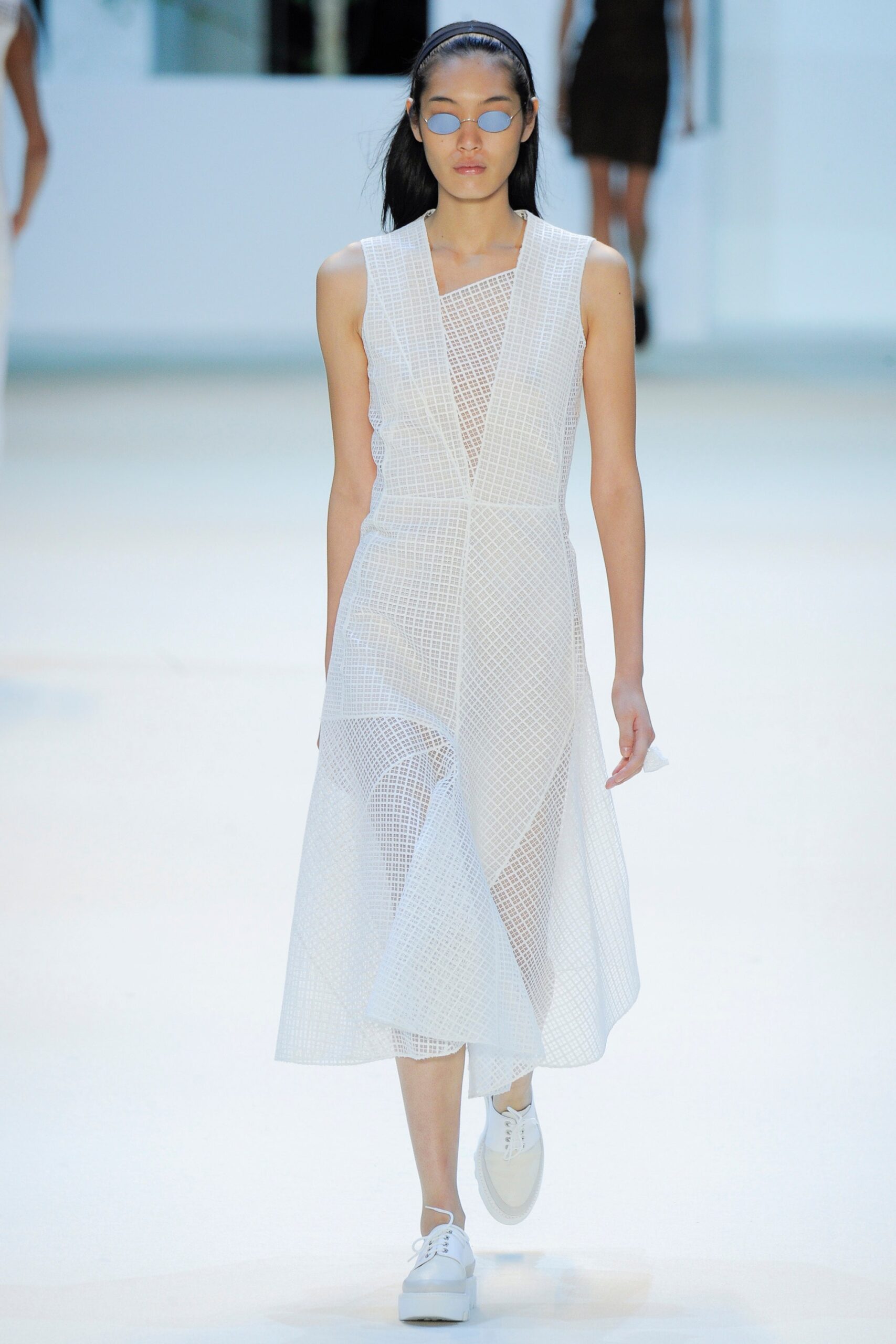 white mesh sleeveless dress