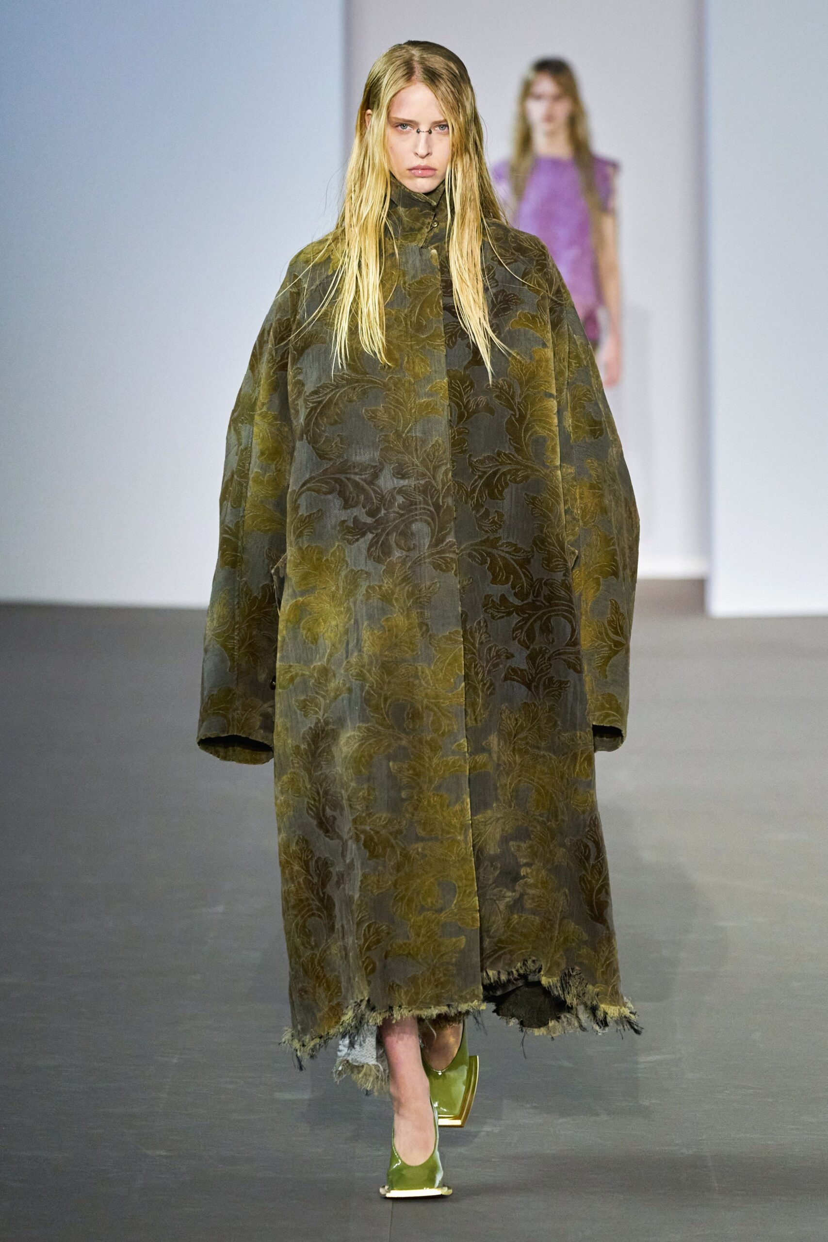 oversized floral velvet coat