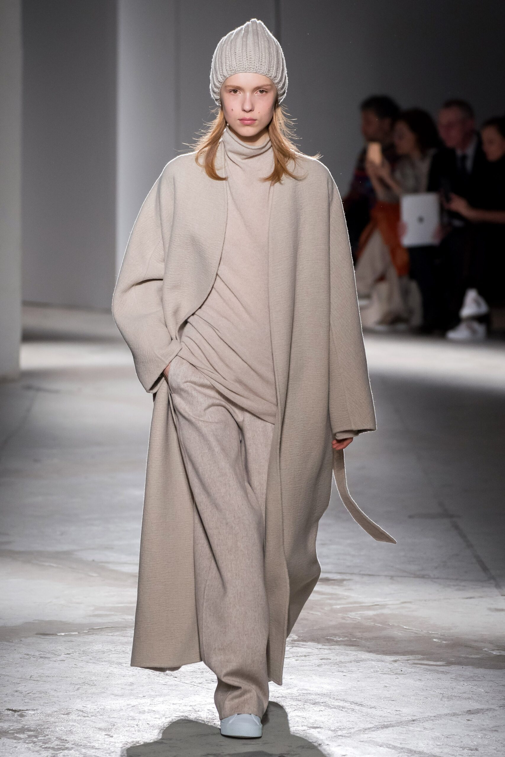 beige knit hat