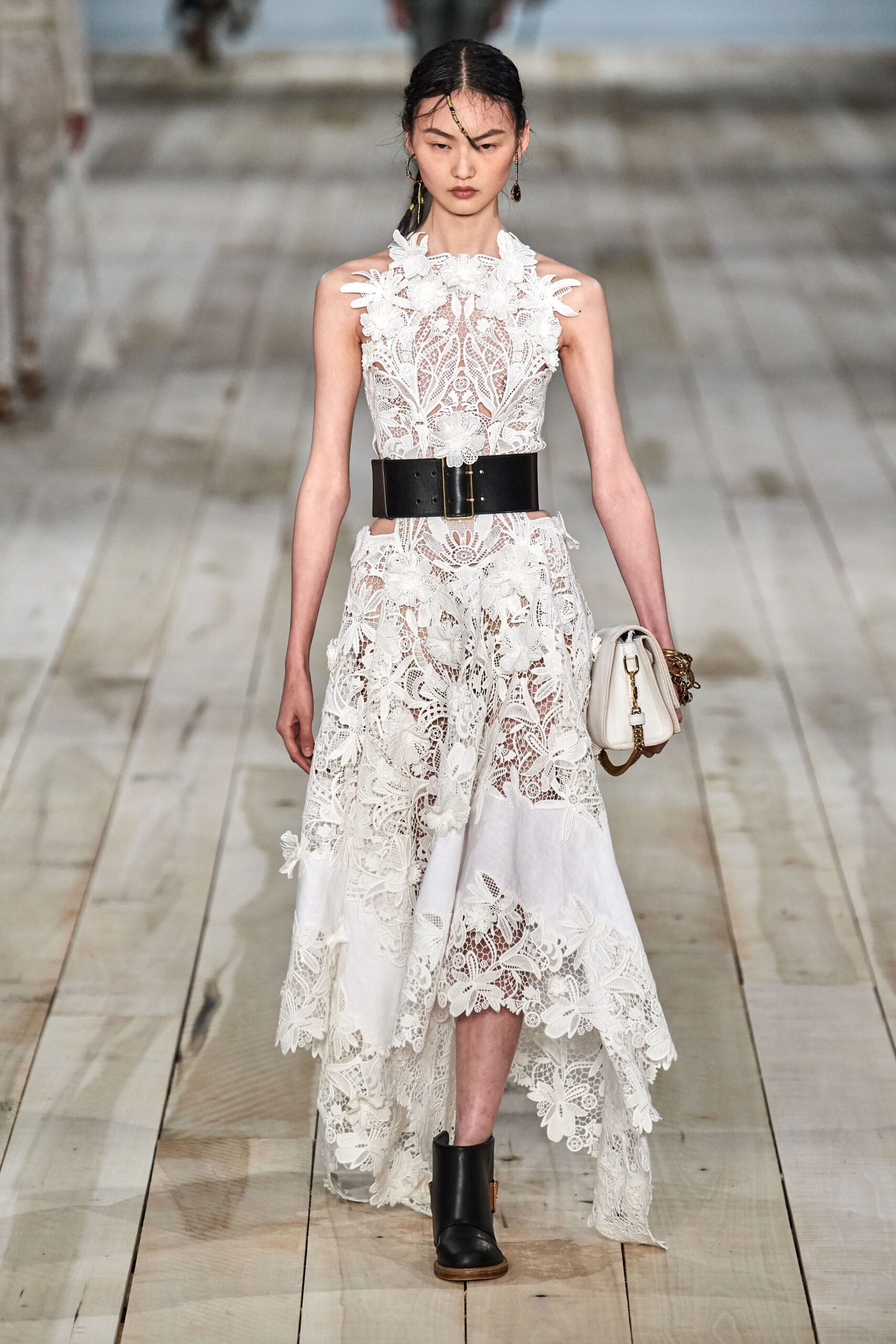 white lace fitted dress