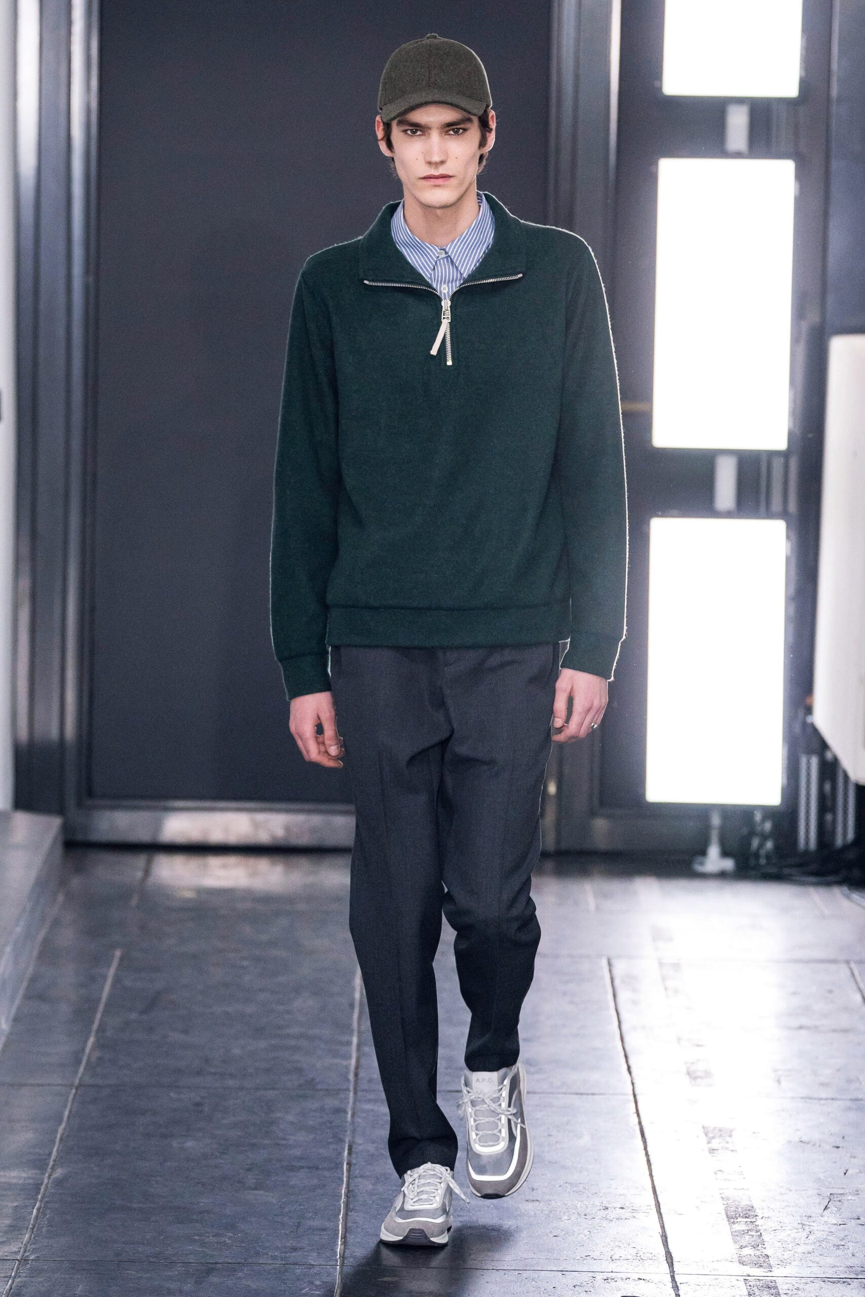 green wool long-sleeve collared relaxed sweater