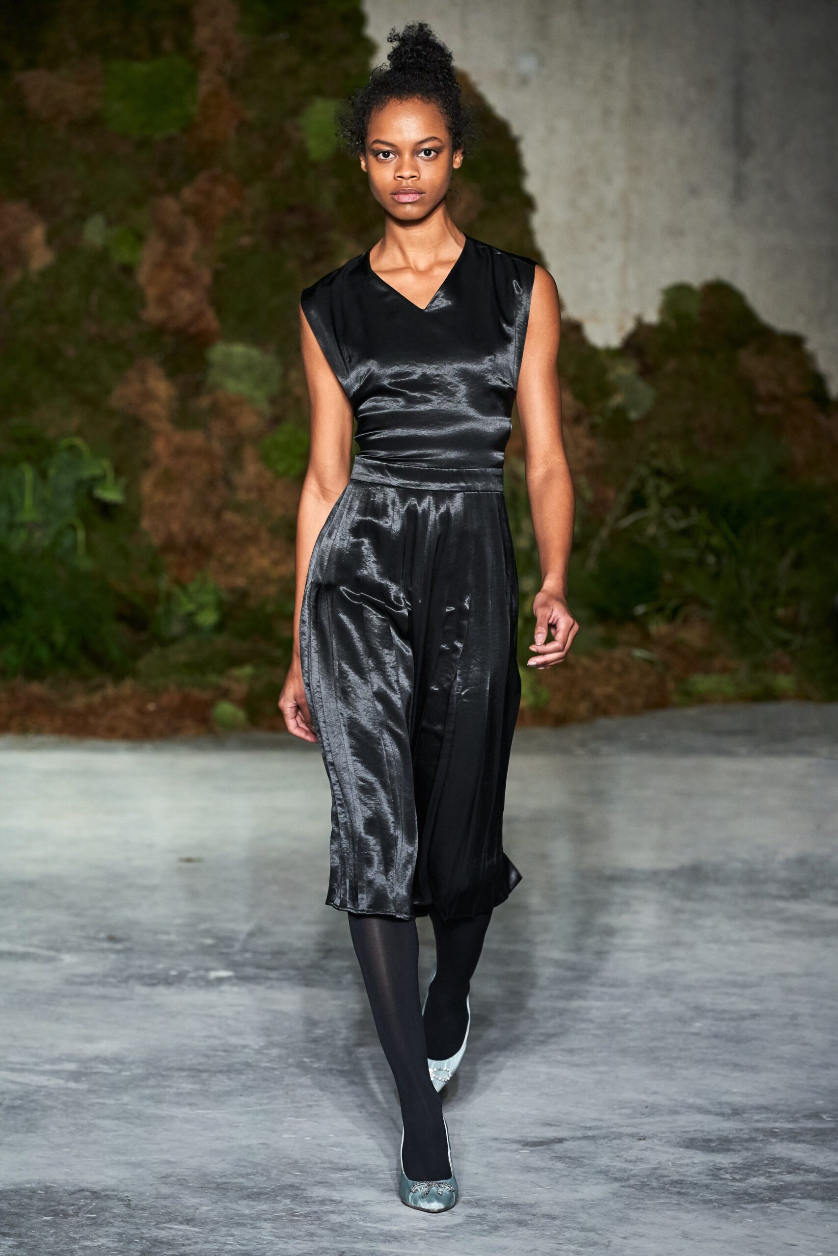 black silk sleeveless dress