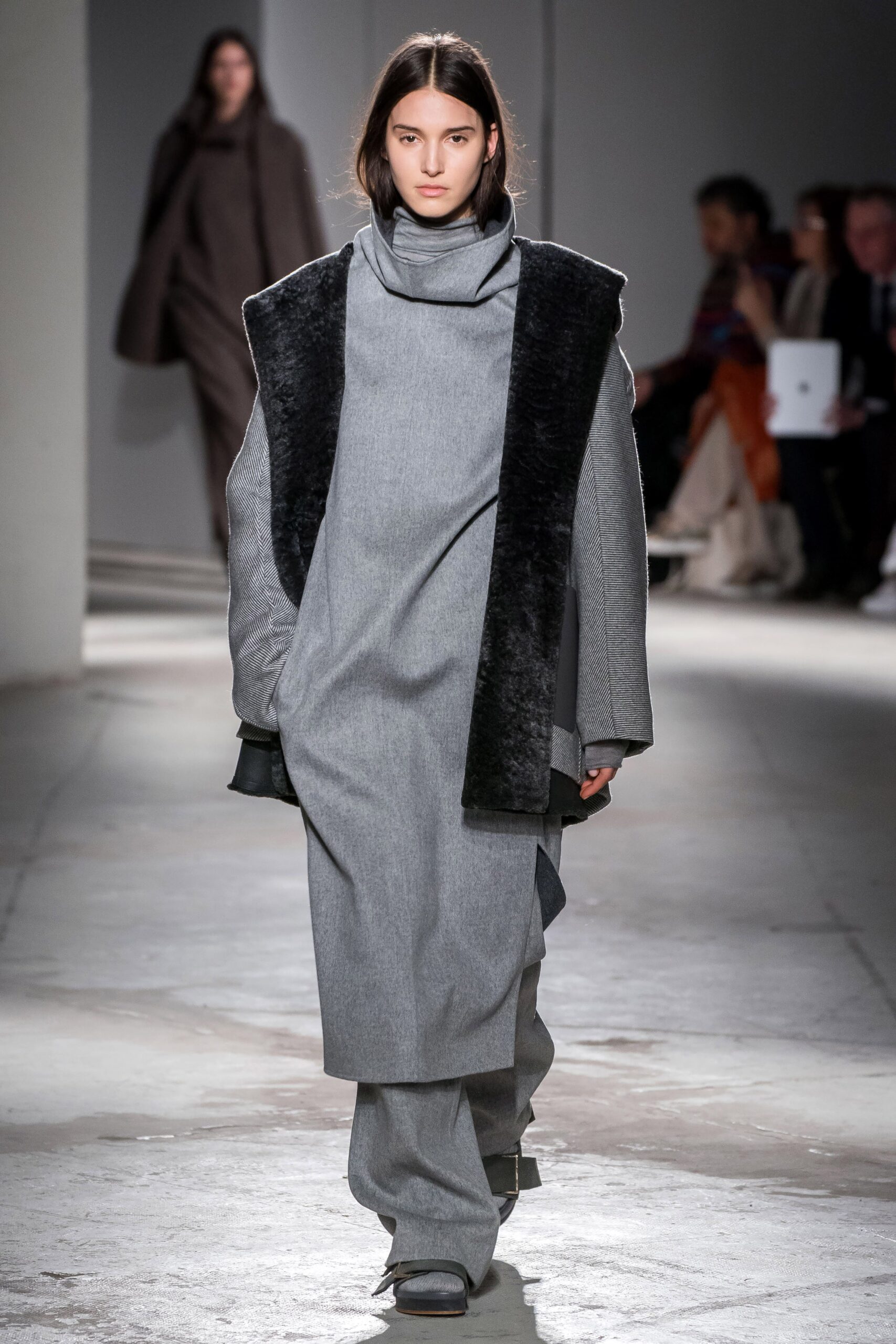 gray wool long-sleeve high-neck relaxed layered coat