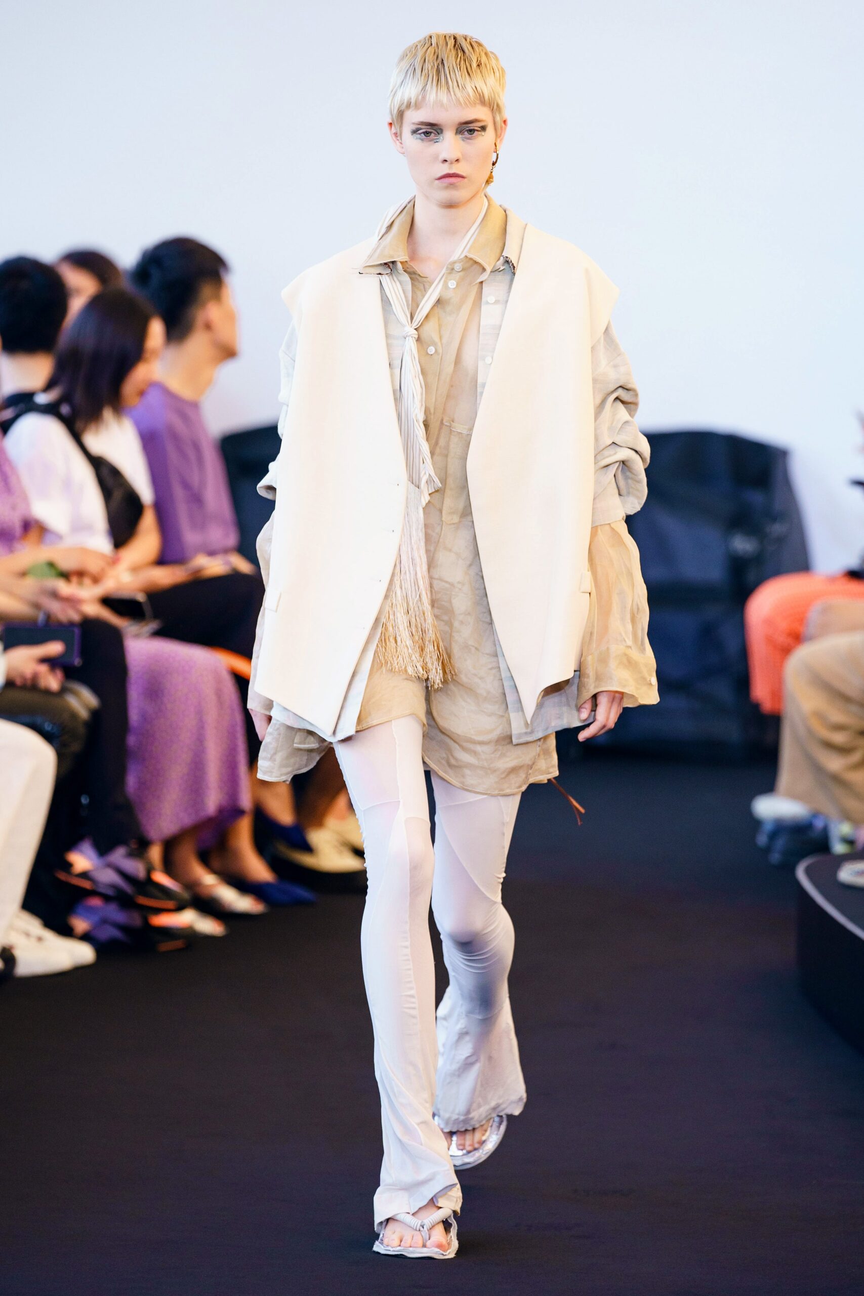 white cotton long-sleeve collared oversized layered jacket