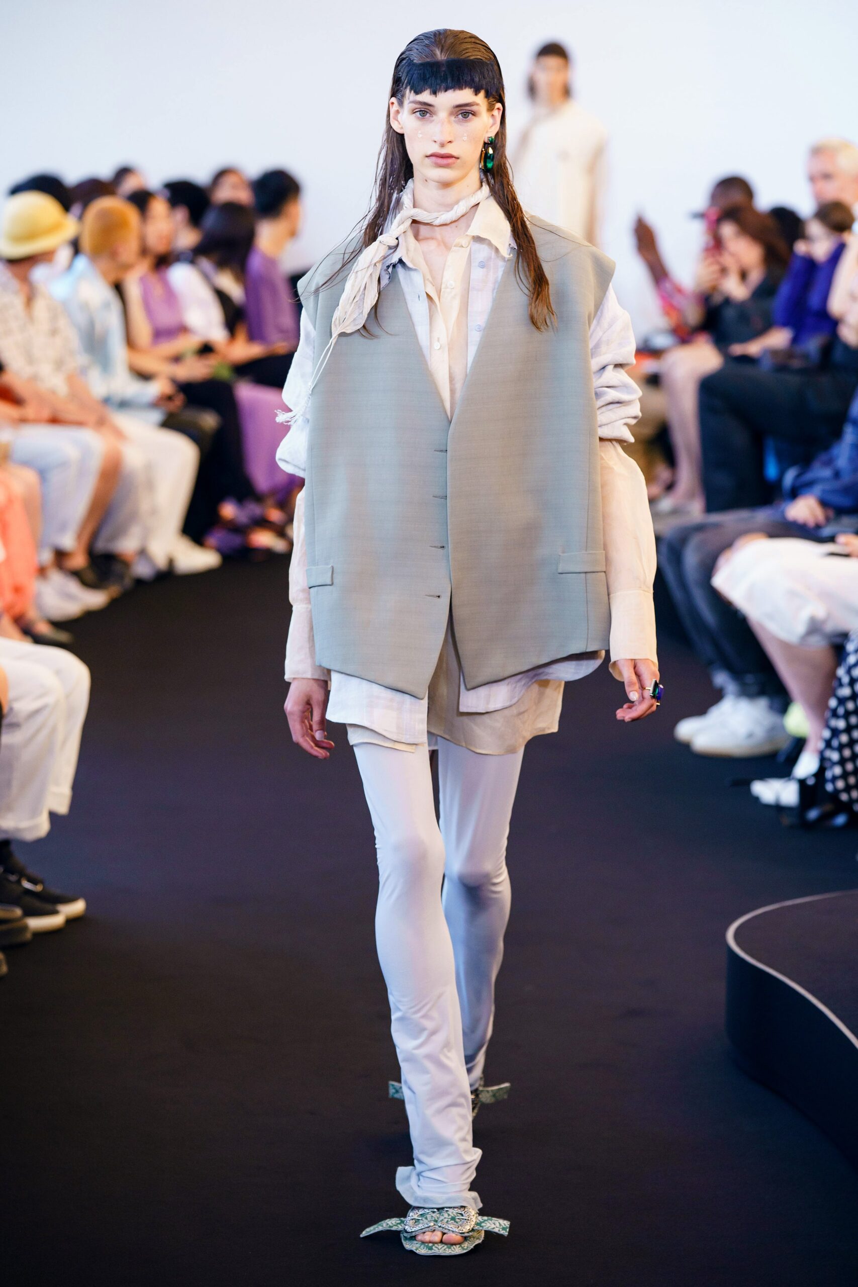 gray cotton long-sleeve collared oversized buttoned vest