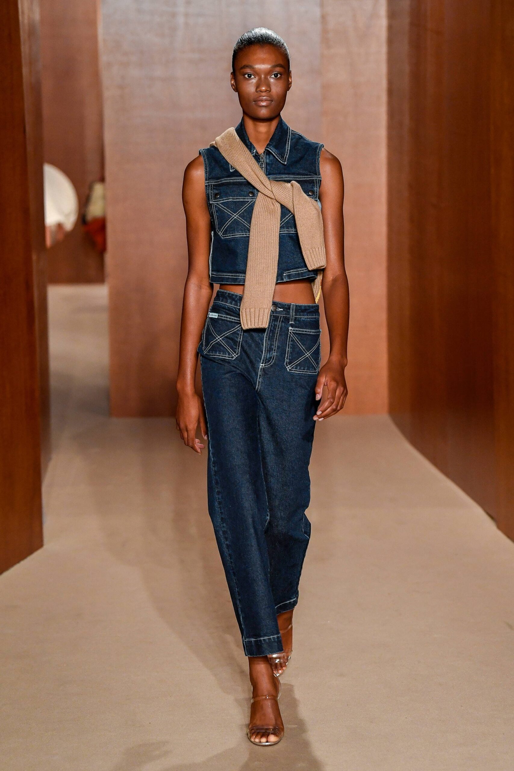 blue denim sleeveless collared fitted cropped top