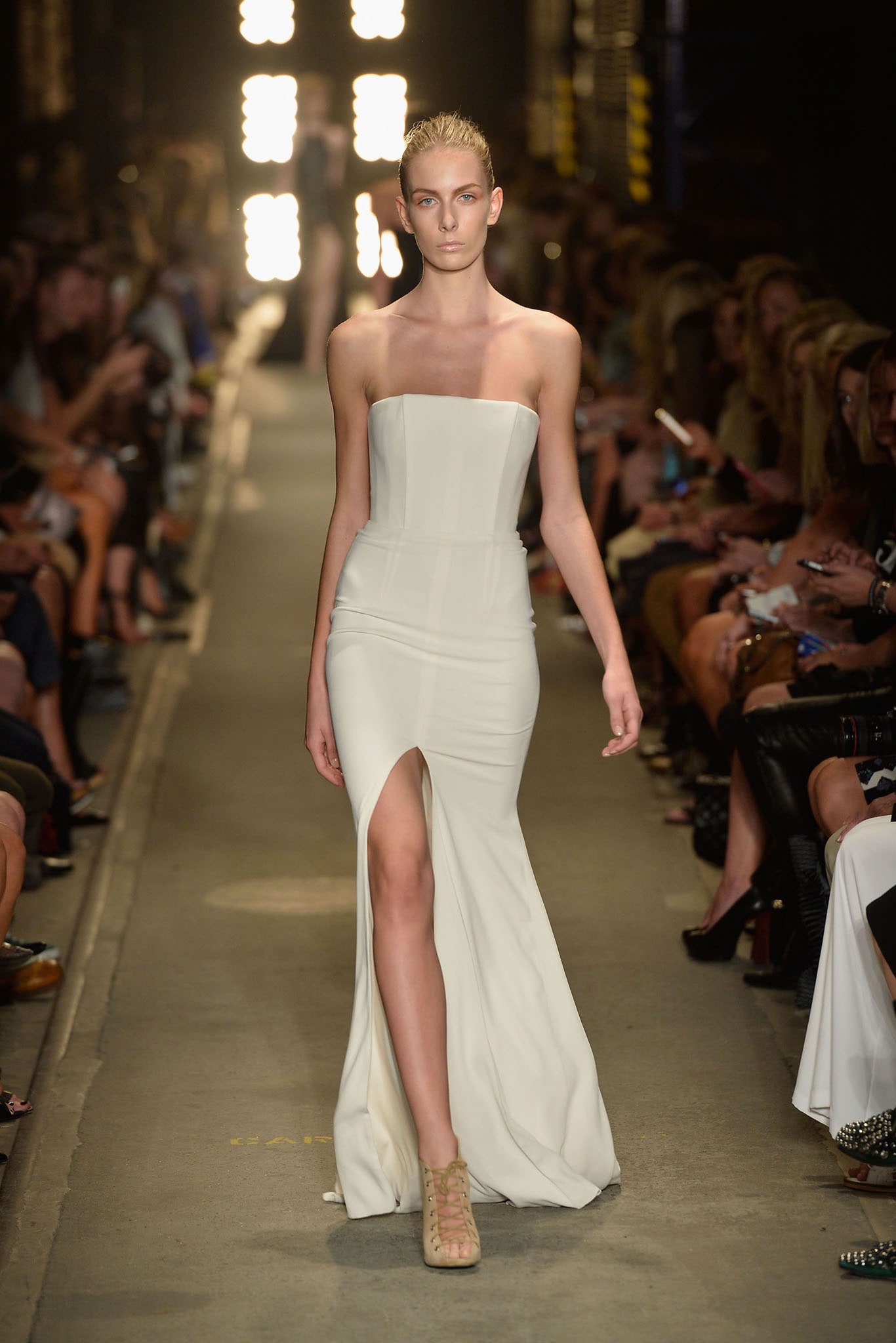 white fitted strapless gown
