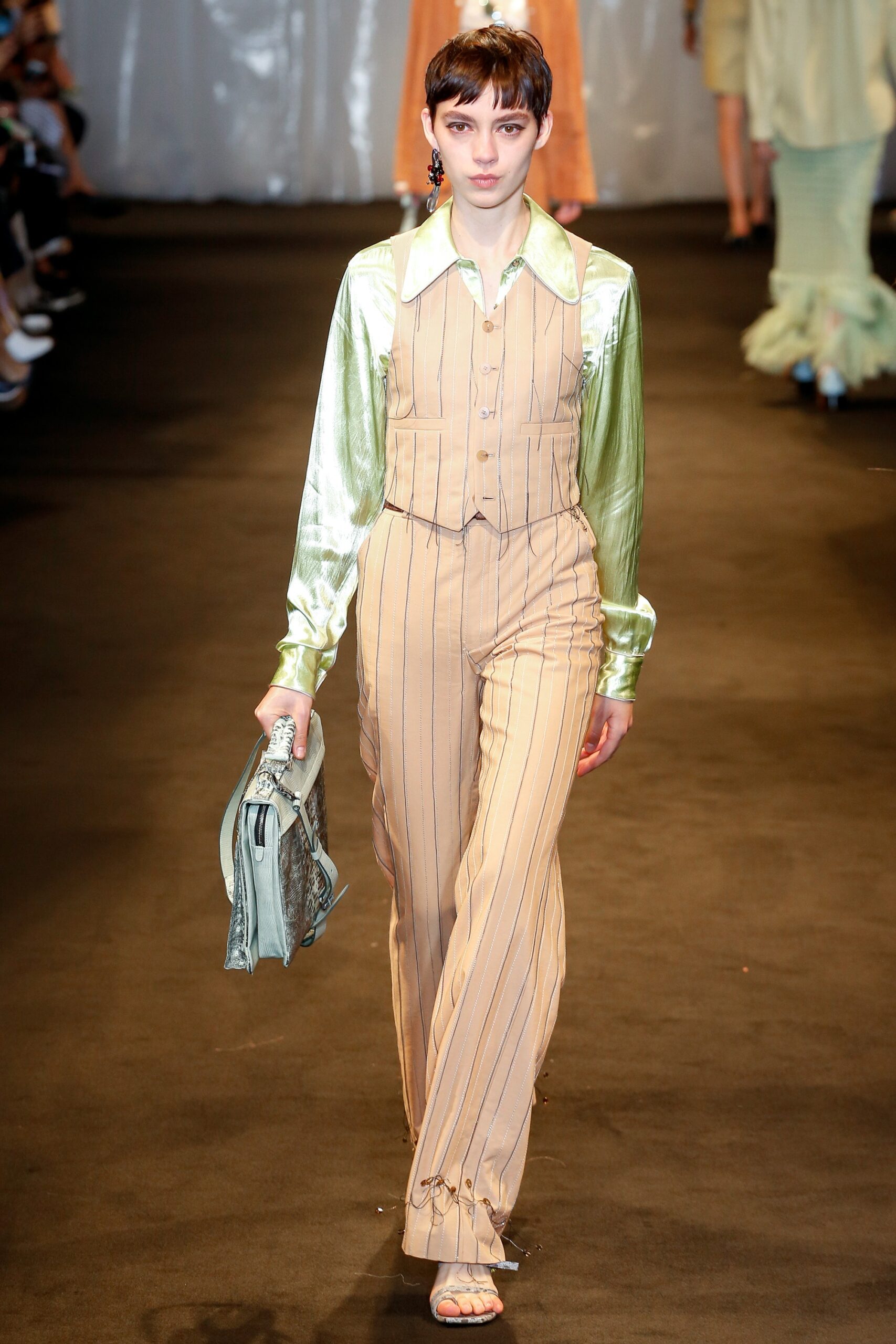 beige silk long-sleeve collared fitted striped suit