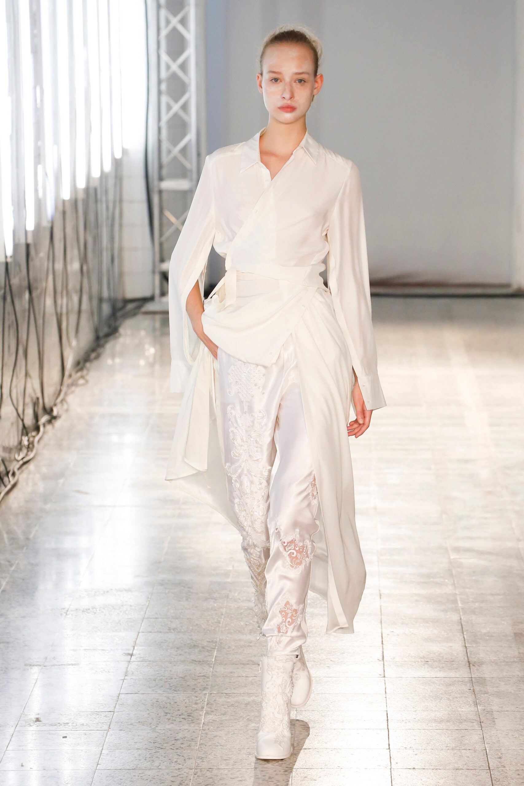 white silk fitted high-waisted embroidered pants