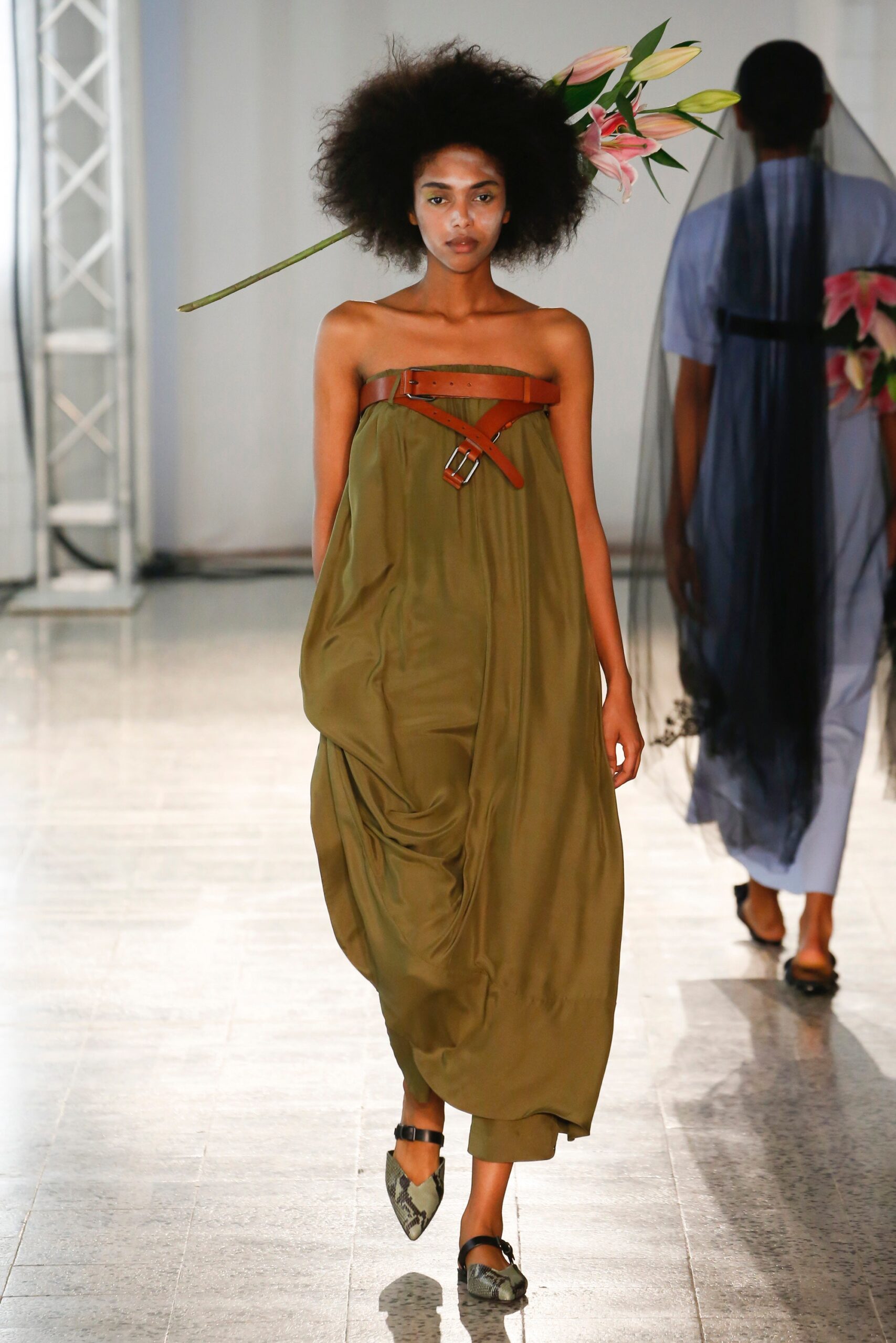 green silk strapless dress