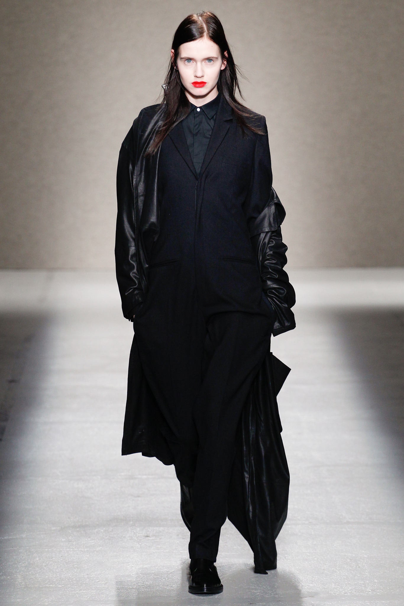 black silk long-sleeve collared relaxed layered jacket