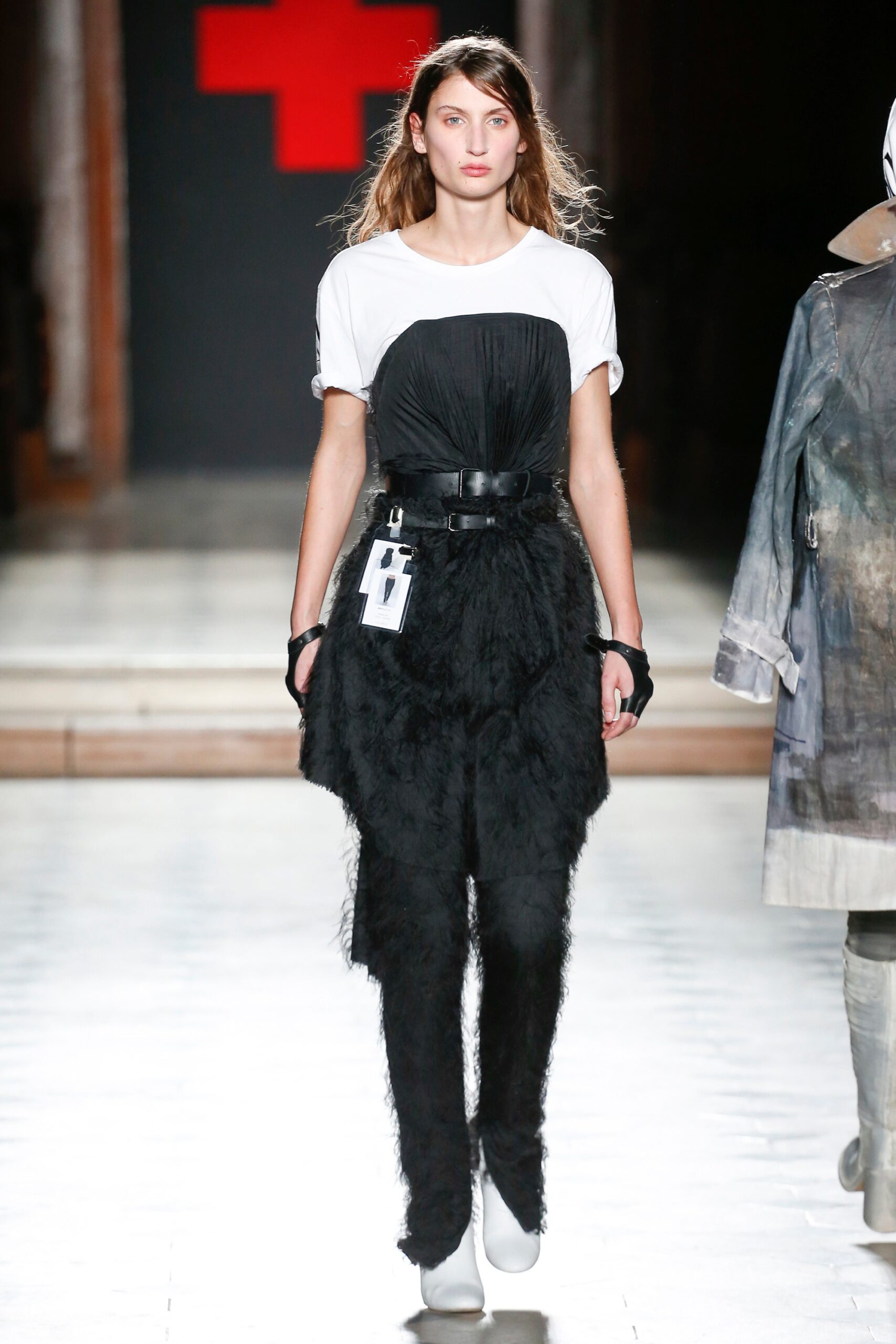 black faux-fur sleeveless v-neck fitted pleated dress