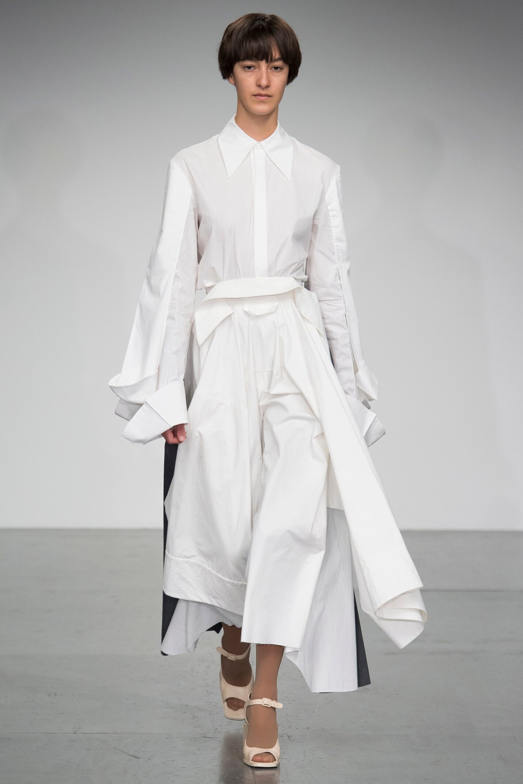 white cotton relaxed shirt-dress