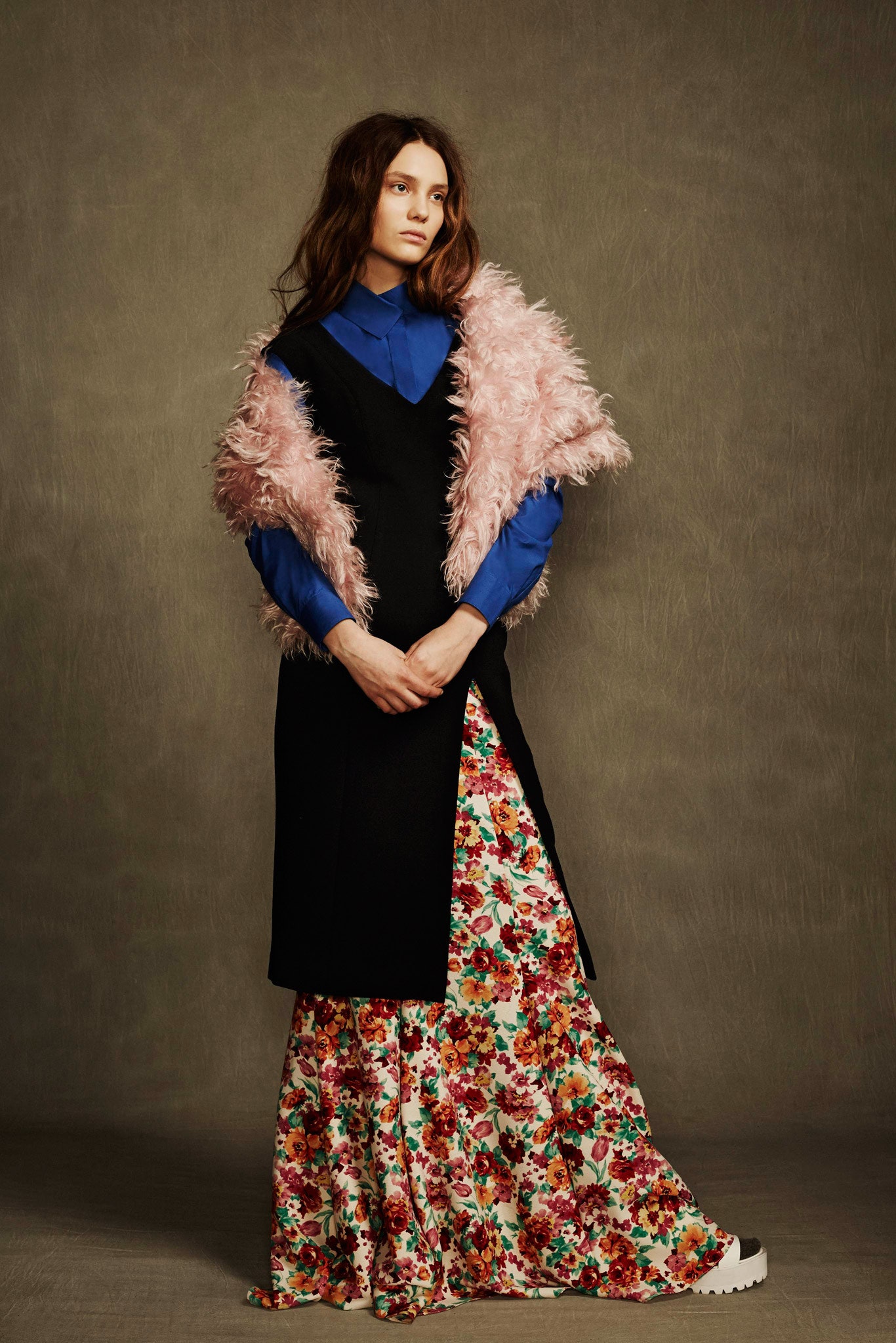 pink fur relaxed fringed cape