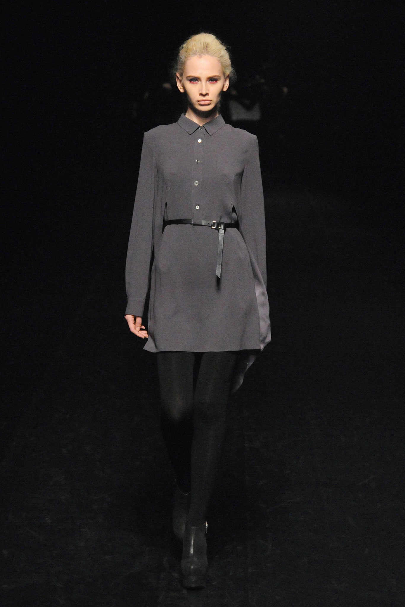 gray fitted long-sleeve dress