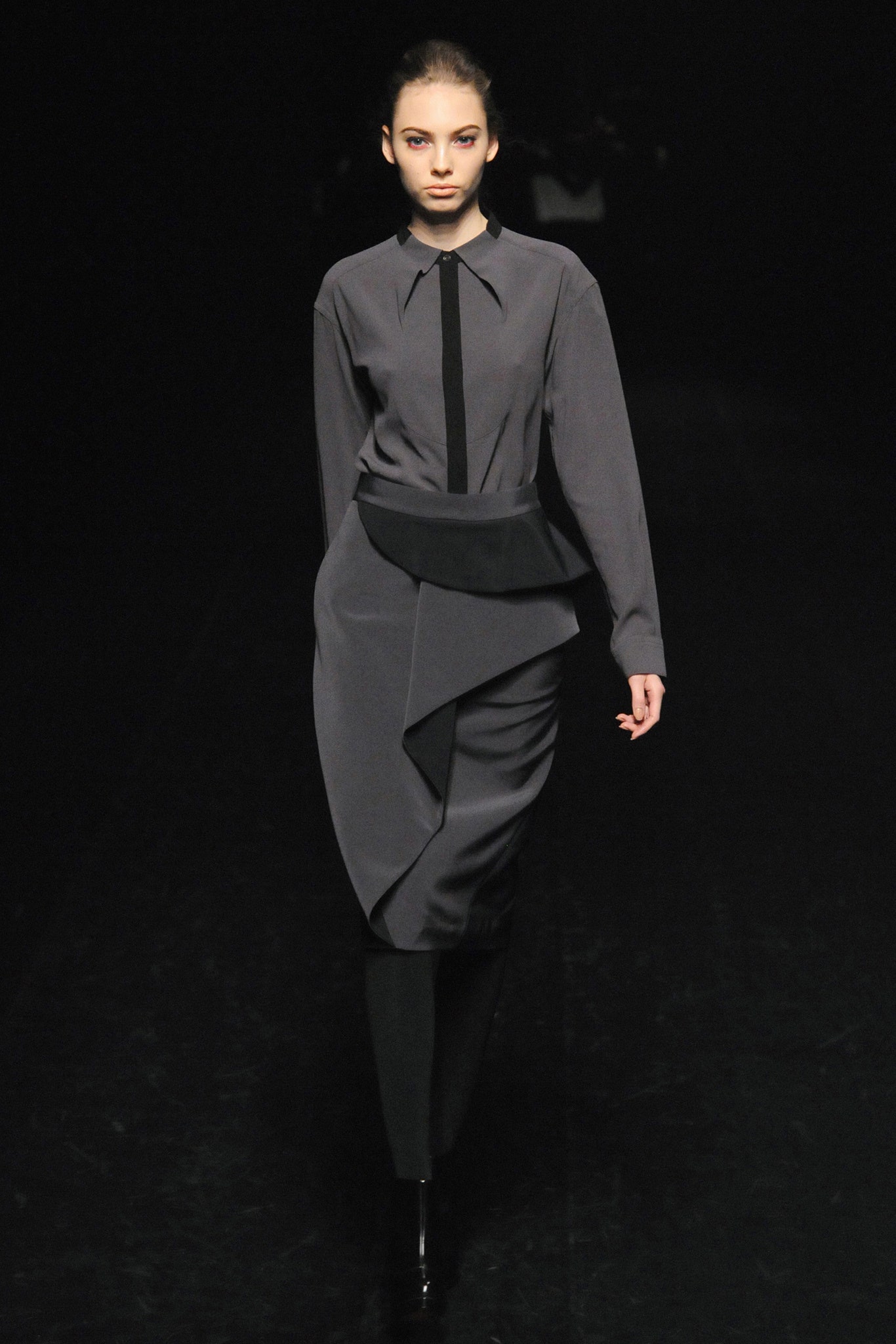 gray fitted long-sleeve dress