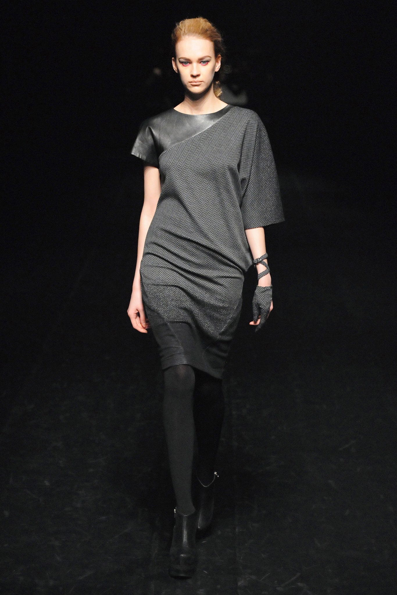 black gray fitted asymmetric dress
