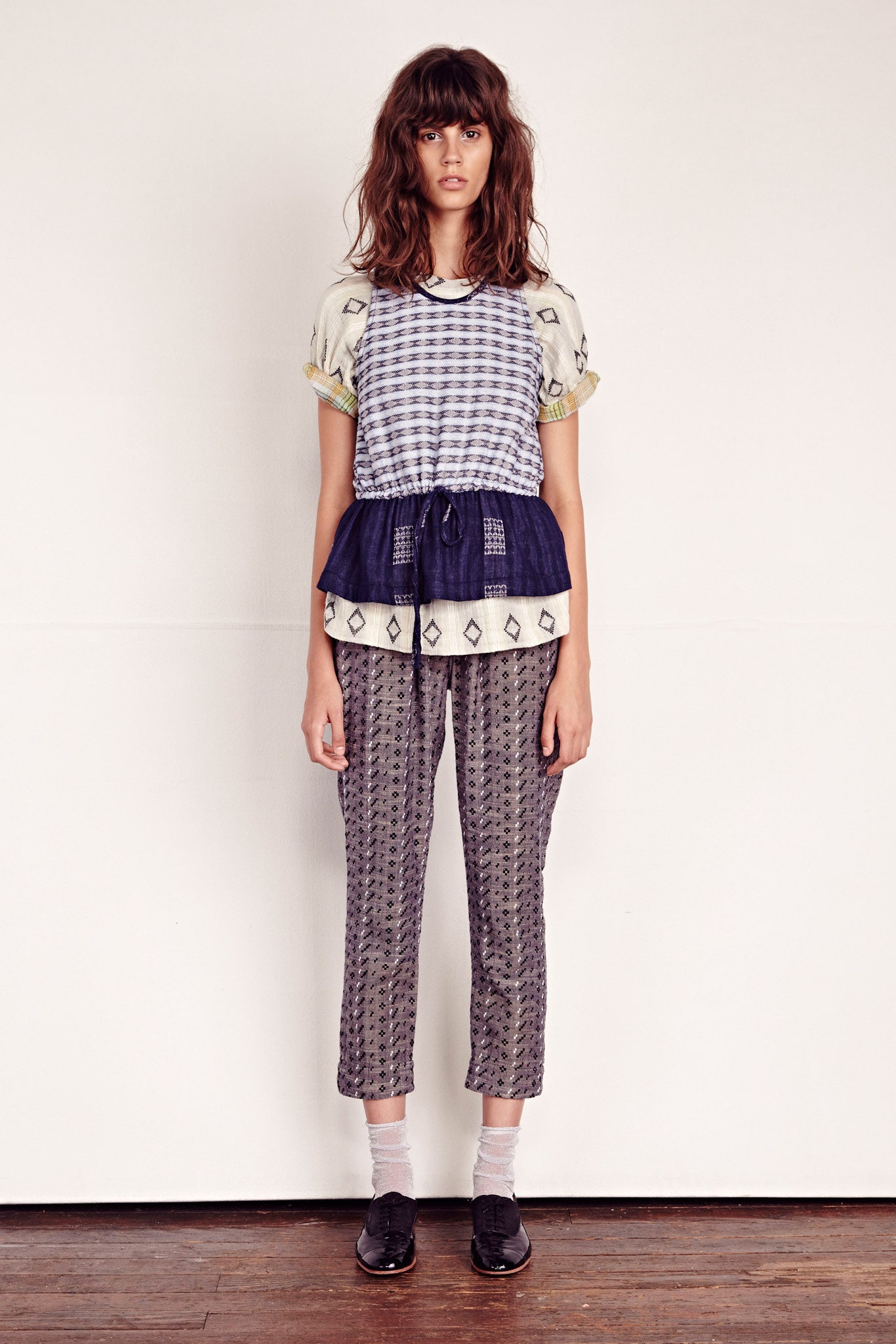 white cotton short-sleeve collared relaxed printed top